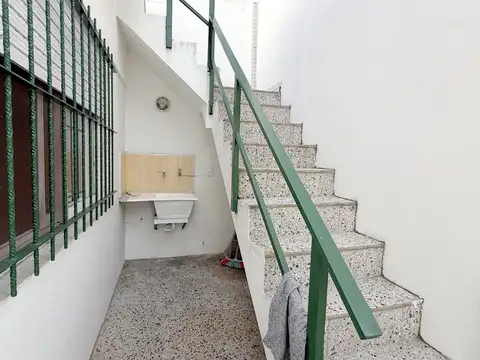 Depto Tipo Casa en Alquiler de 1 dormitorio