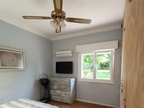 CASA EN VENTA 3 AMBIENTES. BERAZATEGUI. LOTE PROPIO