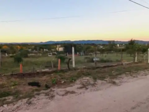 VENTA DE TERRENO – VILLA PARQUE SÍQUIMAN!