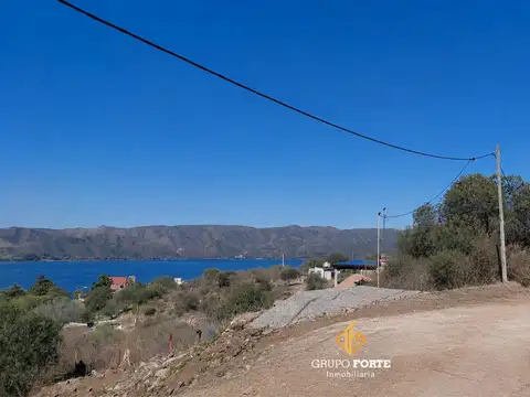 Terreno en Venta en Villa Parque Siquiman, USD 30.000