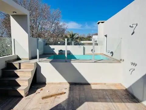 Departamento en Alquiler de 4 ambientes