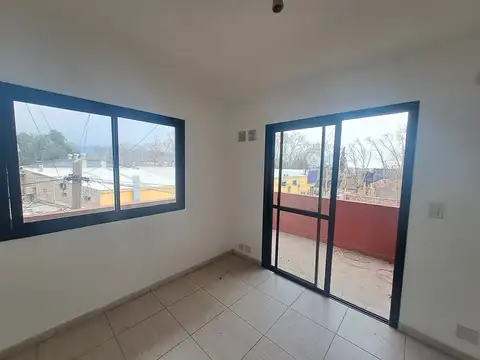 Departamento 4 ambientes con 1 baño