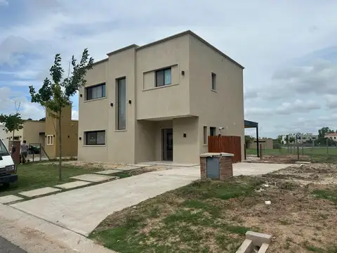Casa en Venta en San Pablo, USD 208.000