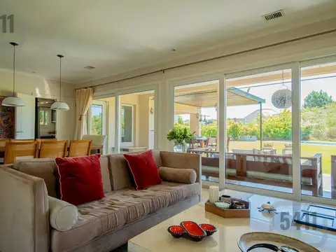 Casa en Venta de 4 dormitorios