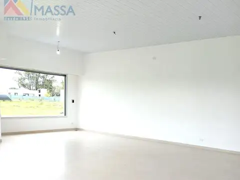 Local en Alquiler en Ibarlucea, $ 800.000