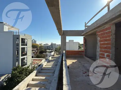 Hipolito Irigoyen 350 3C