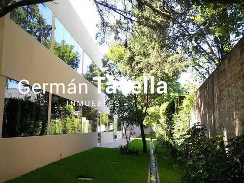Oficina en Venta con 1 cochera