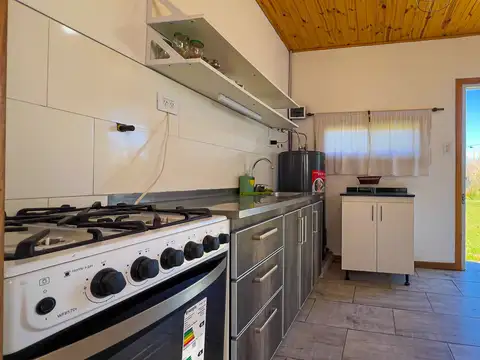 Casa 3 ambientes con 1 baño