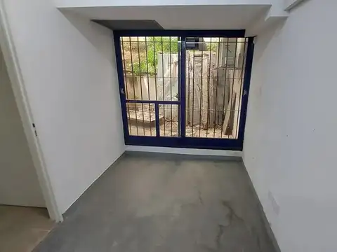Depósito en alquiler - 420mts2 - San Telmo