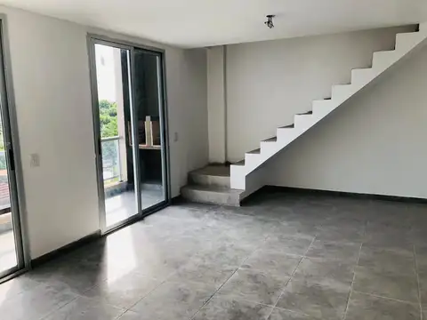Departamento en Venta con 2 cocheras