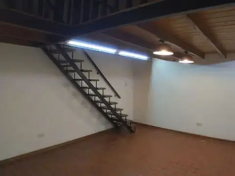 Depto Tipo Casa en Venta de 1 dormitorio