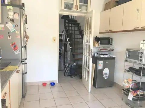 Depto Tipo Casa en Venta con 1 cocheras