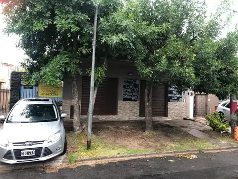 CASA 3 AMBIENTES CON LOCAL