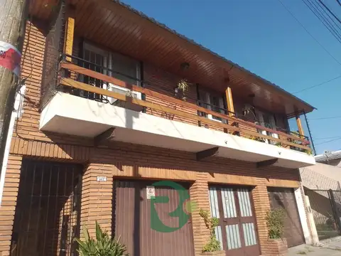 Venta PH tipo casa Ramos Mejía