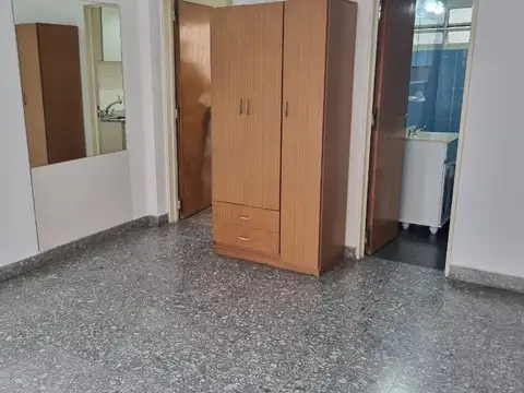 Departamento en Alquiler en Flores Norte, $ 490.000
