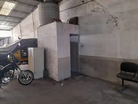 DEPOSITO CON OFICINA
