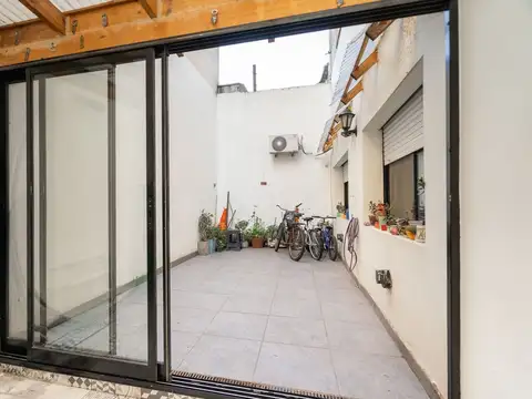 Depto Tipo Casa en Venta de 4 ambientes