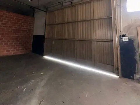 Galpon en Alquiler en Isidro Casanova, $ 2.800.000