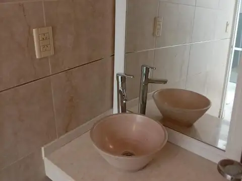 DPTO.- AV. BICENTENARIO AL 2000 - Excelente ubicación