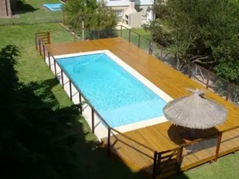 AV.COSTANERAE/PARKER Y PINEDO