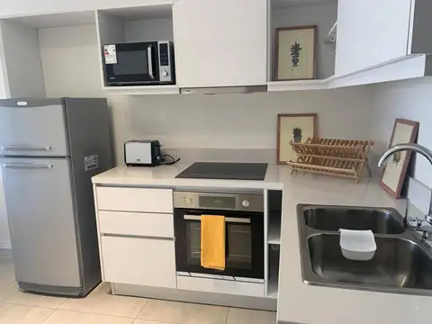 Departamento en Alquiler Temporal con 1 cochera