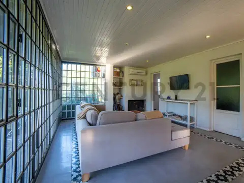 Casa en Venta en Villa Elisa, USD 330.000