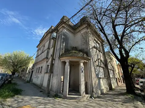 ESQUINA 27 Y 34 400
