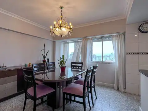 Departamento 4 ambientes con 2 baños