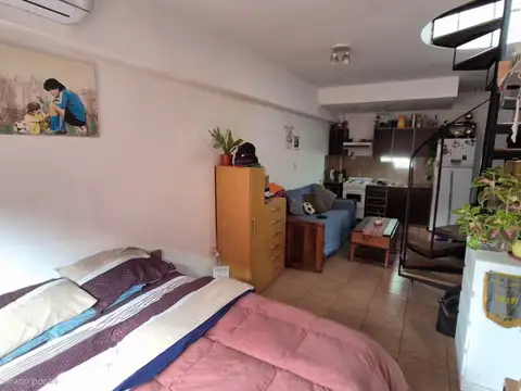 VENTA MONAMBIENTE CON TERRAZA