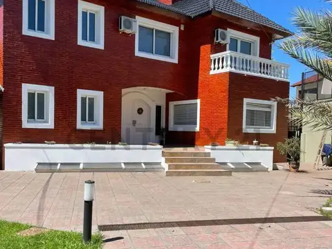 Casa en Venta en Ringuelet, USD 400.000