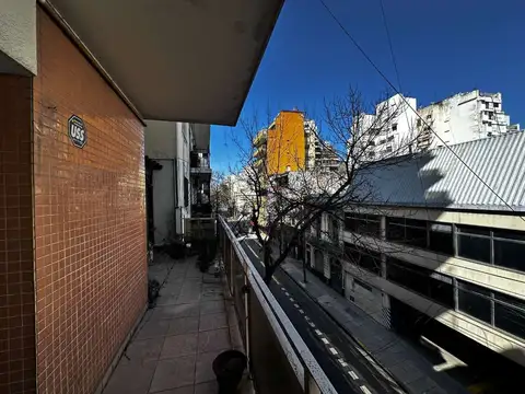 VENTA SEMIPISO 4 AMB TERRAZA 95 M2 PARRILA FLORES