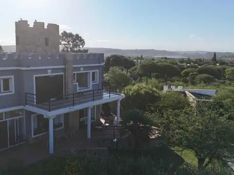 Casa en Venta en Capilla Del Monte, USD 370.000