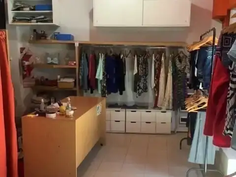 Local en Venta Via Pública