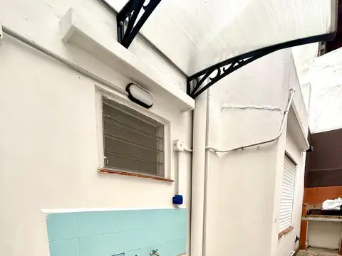 Depto Tipo Casa en Alquiler 40 años