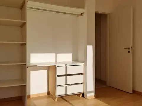 DEPTO 2 AMB C/BALCON AMPLIO Y LUMINOSO