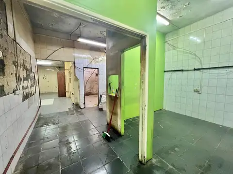 Local en Venta 30 años