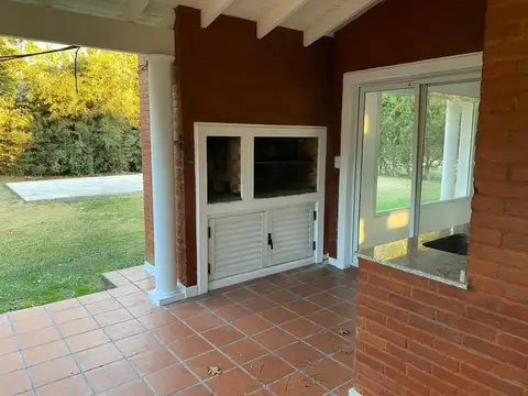 Casa Monoambiente con 2 baños