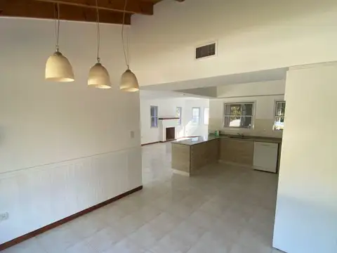 Casa en Venta con 1 cochera