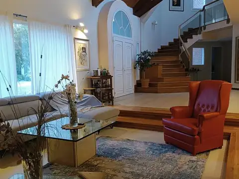 Casa en Alquiler en Los Pilares, USD 2.800