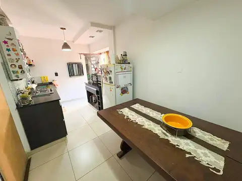 Departamento 6 ambientes con 3 baños