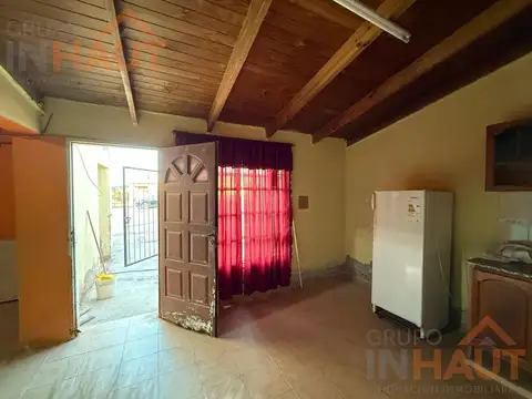 Casa a Refaccionar en Rincón de los Sauces