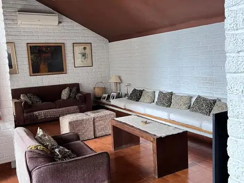 Casa en Venta en Mendoza, USD 190.000