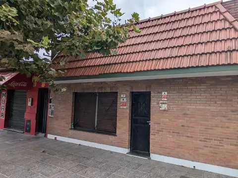 Casa en venta 3 Amb. Excelente Zona Lanús Oeste