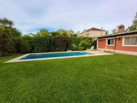 Casa en Venta en Pilar del Este - Los Jazmines, USD 260.000