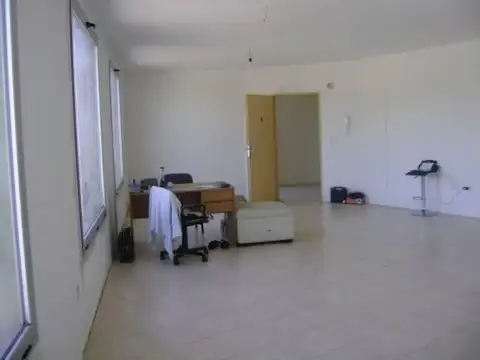Oficina en Venta con 1 cochera