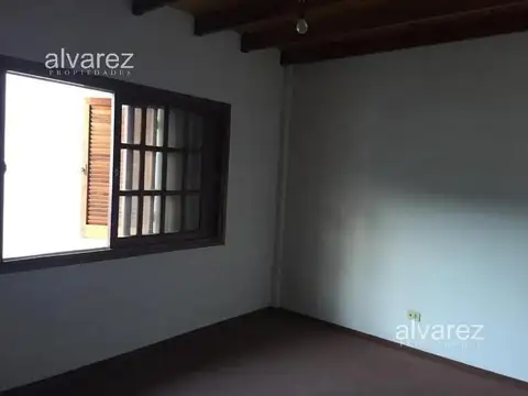 Depto Tipo Casa en Venta en San Antonio De Padua, USD 89.000