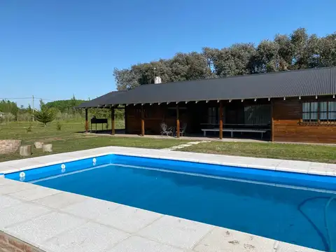 CASA QUINTA 1 HAS VENTA