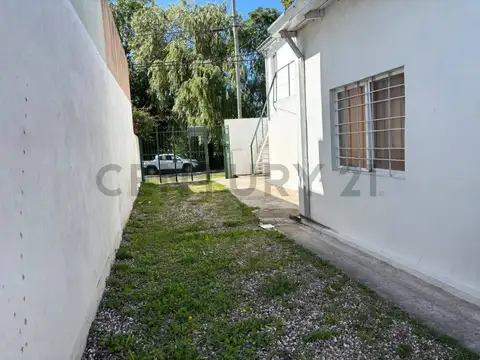 calle 7 entre 163 y 164 400, Piso 0