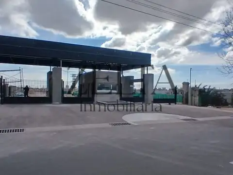 Barrio Pinar del Sol IX 100