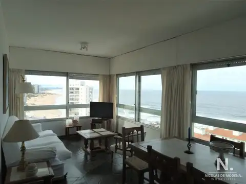 EN PENINSULA CON TODA LA VISTA AL OCEANO DE LA BRAVA Y PARTE DE LA MANSA